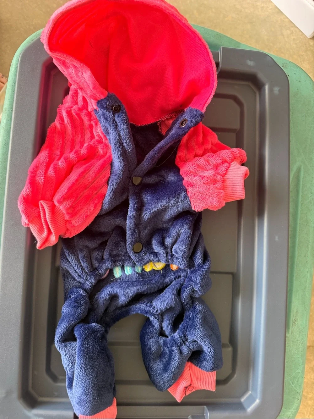 Plush 'I ♥ Mama' Pet Hoodie in Navy & Hot Pink